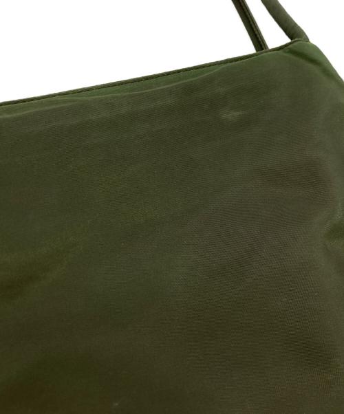 PRADA（プラダ）PRADA (プラダ) ナイロンハンドバッグ グリーンの古着・服飾アイテム