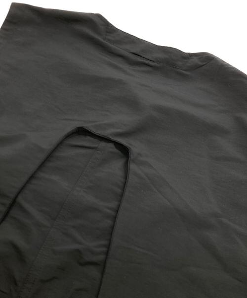 CMF OUTDOOR GARMENT（コンフィーアウトドアガーメント）CMF OUTDOOR GARMENT (コンフィーアウトドアガーメント) 15 STEP VEST ブラック サイズ:Ｌの古着・服飾アイテム