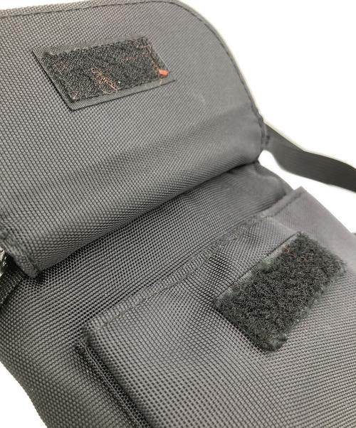 SUPREME（シュプリーム）Supreme (シュプリーム) Shoulder Bag ブラックの古着・服飾アイテム