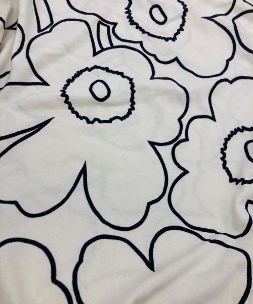 marimekko（マリメッコ）marimekko (マリメッコ) Pieni Piirto Unikko 2 / Biitti t-shirt ベージュ サイズ:Sの古着・服飾アイテム