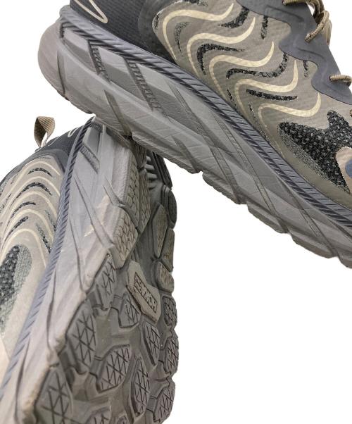 HOKAONEONE（ホカオネオネ）HOKAONEONE (ホカオネオネ) CLIFTON SATISFYRUNNING ローカットスニーカー ブラック×グレー サイズ:	SIZE US8.5（26.5cm）の古着・服飾アイテム