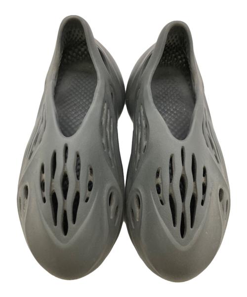 adidas（アディダス）adidas (アディダス) イージー フォームランナー 'カーボン' グレー サイズ:27.5cmの古着・服飾アイテム