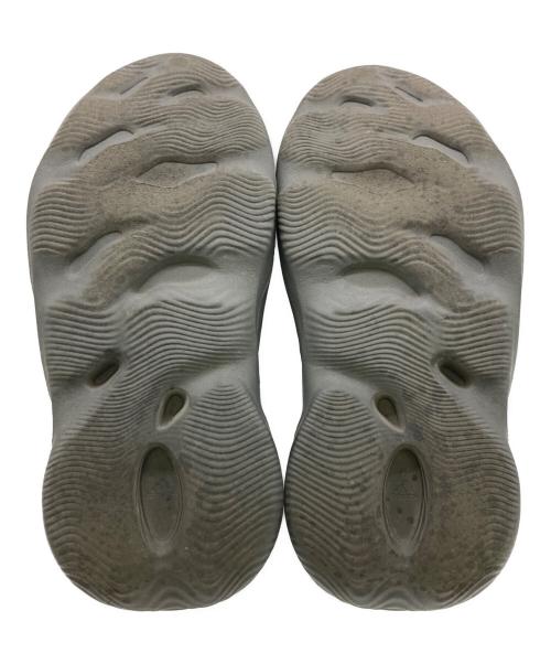 adidas（アディダス）adidas (アディダス) イージー フォームランナー 'カーボン' グレー サイズ:27.5cmの古着・服飾アイテム
