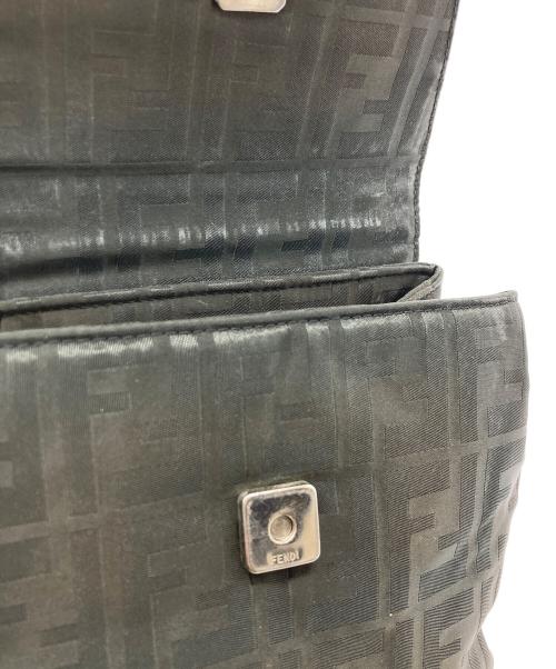 FENDI（フェンディ）FENDI (フェンディ) ズッカ柄ミニバッグ ブラックの古着・服飾アイテム