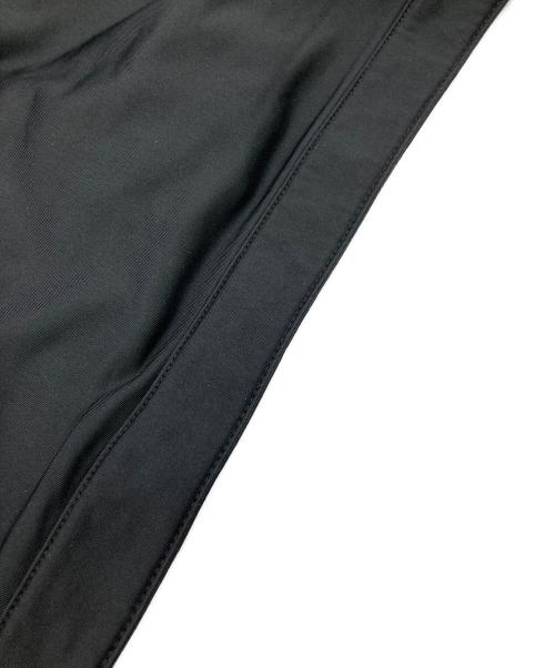 adidas（アディダス）adidas (アディダス) クロップドトラックジャケット ブラック サイズ:	SIZE OTの古着・服飾アイテム