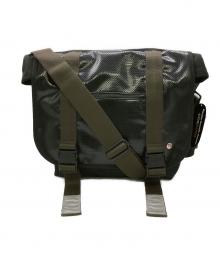 Token Bags（トークンバッグス）の古着「Lorimer エナメルメッセンジャーバッグ」｜ブラック