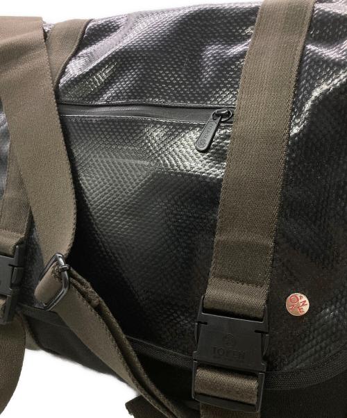 Token Bags（トークンバッグス）Token Bags (トークンバッグス) Lorimer エナメルメッセンジャーバッグ ブラックの古着・服飾アイテム