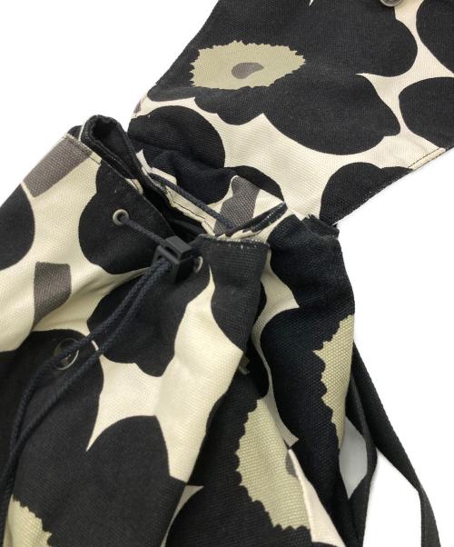 marimekko（マリメッコ）marimekko (マリメッコ) PIENI UNIKKO NIPPU ブラック×ホワイトの古着・服飾アイテム