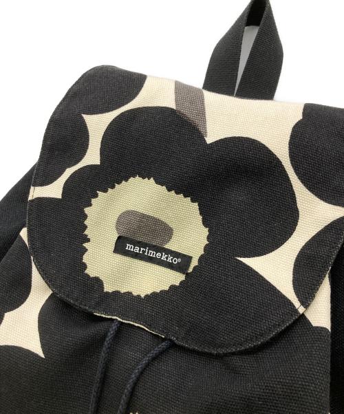 marimekko（マリメッコ）marimekko (マリメッコ) PIENI UNIKKO NIPPU ブラック×ホワイトの古着・服飾アイテム