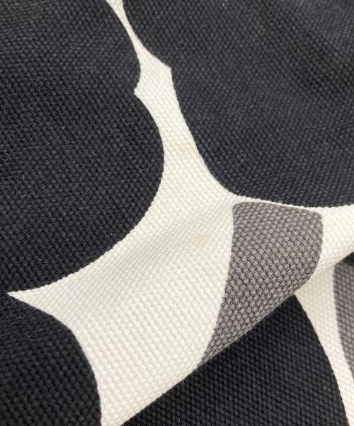 marimekko（マリメッコ）marimekko (マリメッコ) PIENI UNIKKO NIPPU ブラック×ホワイトの古着・服飾アイテム