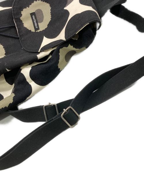 marimekko（マリメッコ）marimekko (マリメッコ) PIENI UNIKKO NIPPU ブラック×ホワイトの古着・服飾アイテム