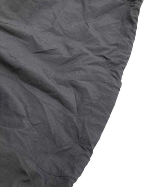 ARC'TERYX（アークテリクス）ARC'TERYX (アークテリクス) SQUAMISH JACKET ブラック サイズ:	SIZE Mの古着・服飾アイテム