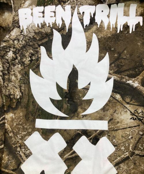 BEEN TRILL（ビーントリル）BEEN TRILL (ビーントリル) TRAVIS SCOTT (トラヴィススコット) リアルツリーカモロングスリーブカットソー ブラウン サイズ:Sの古着・服飾アイテム
