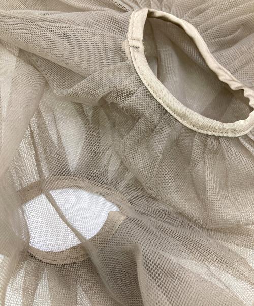 LeJa（レジャ）LEJA (レジャ) シアーパフスリーブグリッターIラインドレス ゴールド サイズ:Sの古着・服飾アイテム