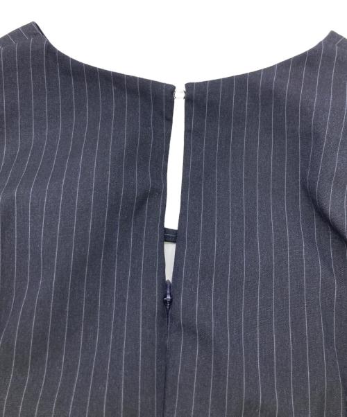 Lily Brown（リリーブラウン）Lily Brown (リリーブラウン) Bubble Hem Stretch Dress ネイビーの古着・服飾アイテム