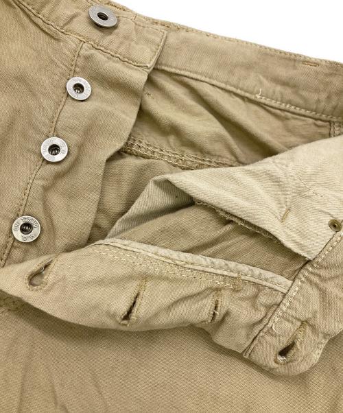 DIESEL（ディーゼル）DIESEL (ディーゼル) ブーツカットストレートパンツ ベージュ サイズ:W29の古着・服飾アイテム
