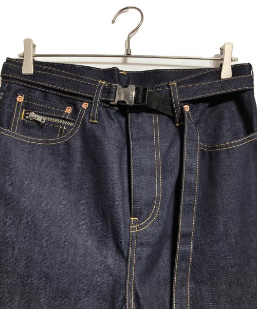 sacai（サカイ）sacai (サカイ) Belted denim pants/ベルテッドデニムパンツ インディゴ サイズ:2の古着・服飾アイテム