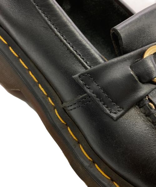 Dr.Martens（ドクターマーチン）Dr.Martens (ドクターマーチン) エイドリアン ハラコタッセルローファー ブラック サイズ:SIZE UK7(26cm)の古着・服飾アイテム
