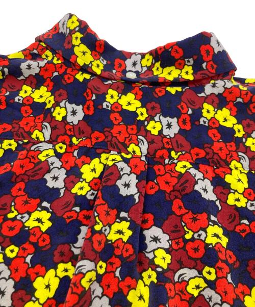 A BATHING APE（アベイシングエイプ）A BATHING APE (アベイシングエイプ) フラワーシャツワンピース レッド×ネイビー サイズ:SIZE Sの古着・服飾アイテム
