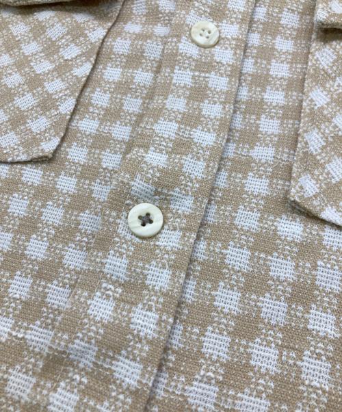 USED（ユーズド）USED (ユーズド) シャツジャケット ベージュ×ホワイト サイズ:-の古着・服飾アイテム