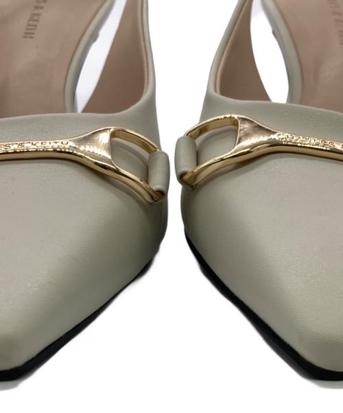 CHARLES & KEITH（チャールズアンドキース）CHARLES & KEITH (チャールズアンドキース) ホースビット ポインテッドトゥスリングバックパンプス ベージュ サイズ:SIZE 36　（23cm）の古着・服飾アイテム