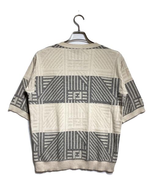 FENDI（フェンディ）FENDI (フェンディ) Vネック半袖ニット/V-neck short-sleeve knit top ベージュ サイズ:48の古着・服飾アイテム