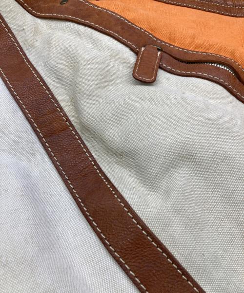 ISSEY MIYAKE（イッセイミヤケ）ISSEY MIYAKE (イッセイミヤケ) ショルダーバッグ ベージュの古着・服飾アイテム