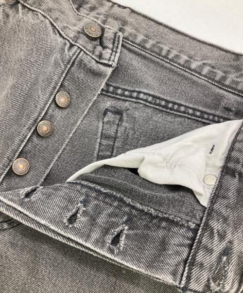 LEVI'S（リーバイス）LEVI'S (リーバイス) 701先染めブラックデニム ブラック サイズ:W29の古着・服飾アイテム