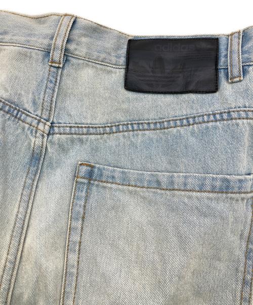 adidas（アディダス）adidas (アディダス) LOOSE FIT DENIM PANTS インディゴ サイズ:33の古着・服飾アイテム