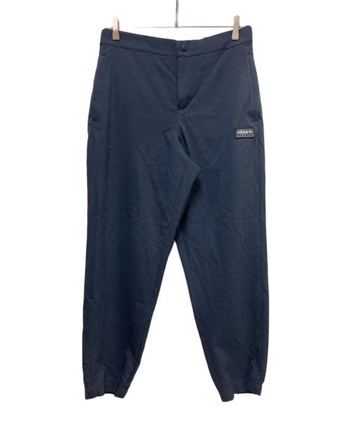 adidas（アディダス）adidas (アディダス) Salesbury トラックパンツ ネイビー サイズ:	SIZE L 未使用品の古着・服飾アイテム