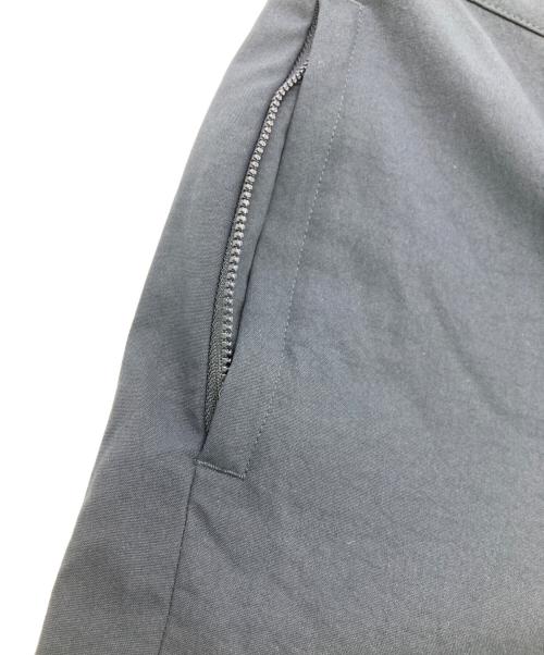 adidas（アディダス）adidas (アディダス) Salesbury トラックパンツ ネイビー サイズ:	SIZE L 未使用品の古着・服飾アイテム