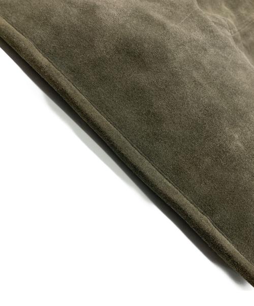 COS（コス）COS (コス) slouchy suede tote bag グリーンの古着・服飾アイテム
