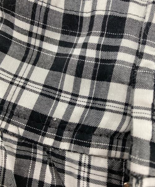 ROBE DE CHAMBRE COMME DES GARCONS（ローブドシャンブル コムデギャルソン）ROBE DE CHAMBRE COMME DES GARCONS (ローブドシャンブル コムデギャルソン) チェックスカート/Plaid skirt ブラック×ホワイト サイズ:－の古着・服飾アイテム