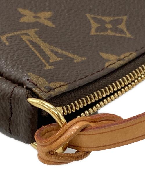 LOUIS VUITTON（ルイ ヴィトン）LOUIS VUITTON (ルイ ヴィトン) ハンドポーチ ブラウンの古着・服飾アイテム