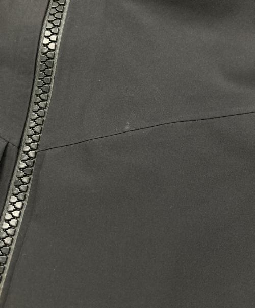 Descente ALLTERRAIN 81（デサントオルテライン）Descente ALLTERRAIN 81 (デサントオルテライン) ZENCHIKEI ブラック サイズ:Lの古着・服飾アイテム