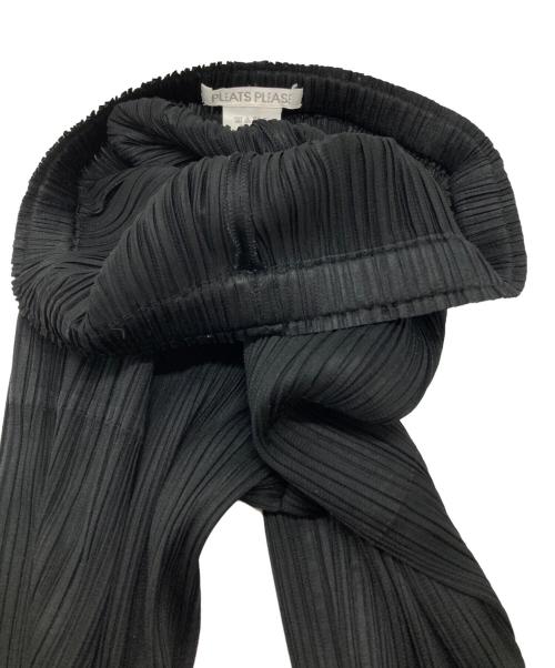 PLEATS PLEASE（プリーツプリーズ）PLEATS PLEASE (プリーツプリーズ) BASICS プリーツパンツ/Pleated pants ブラック サイズ:2の古着・服飾アイテム