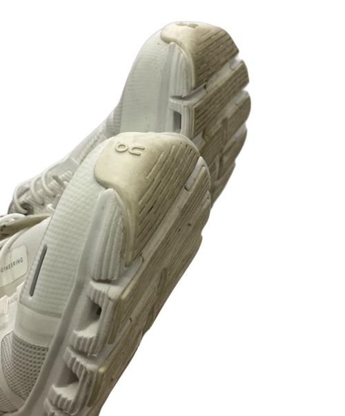 on（オン）On (オン) Cloud 6 ローカットスニーカー ホワイト サイズ:	SIZE US6.5（23.5cm）の古着・服飾アイテム