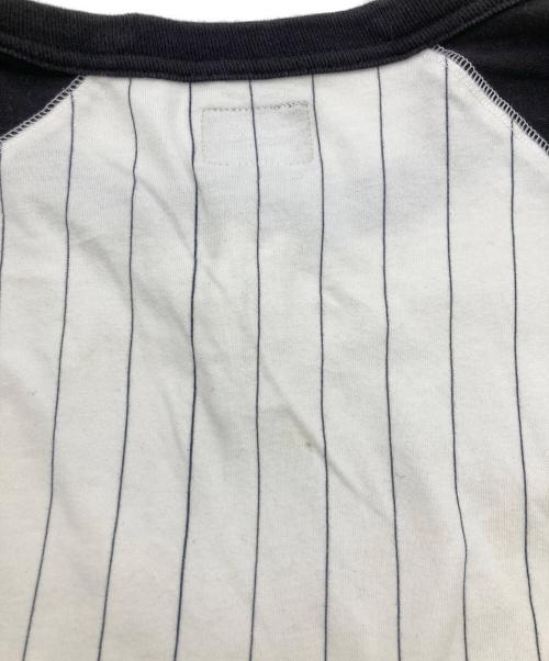 stussy（ステューシー）stussy (ステューシー) 00sヘンリーネックベースボールカットソー ホワイト×ブラック サイズ:SIZE XLの古着・服飾アイテム