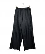 ISSEY MIYAKEイッセイミヤケ）の古着「プリーツパンツ/Pleated pants」｜ブラック