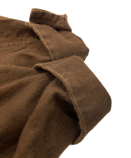 ISSEY MIYAKE MEN（イッセイミヤケメン）ISSEY MIYAKE MEN (イッセイミヤケメン) DOROZOME SHIRT/泥染めシャツ ブラウン サイズ:2の古着・服飾アイテム