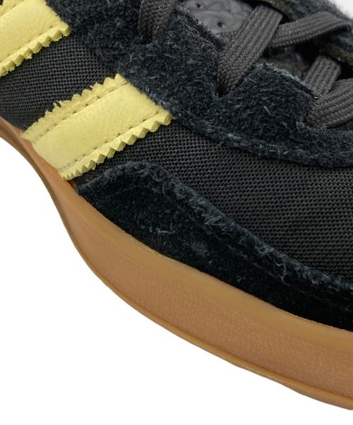 adidas（アディダス）adidas (アディダス) GAZELLE INDOOR lze50 イエロー×ブラック サイズ:	SIZE US7 (25cm)の古着・服飾アイテム