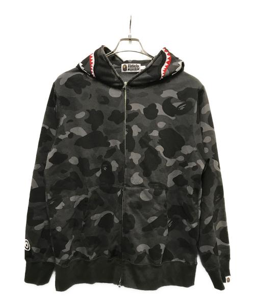 A BATHING APE（アベイシングエイプ）A BATHING APE (アベイシングエイプ) COLOR CAMO SHARK FULL ZIP HOODIE グレー サイズ:Lの古着・服飾アイテム
