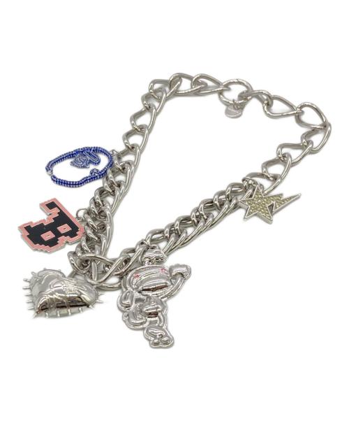 A BATHING APE（アベイシングエイプ）A BATHING APE (アベイシングエイプ) MULTI LOGO NECKLACE シルバーの古着・服飾アイテム