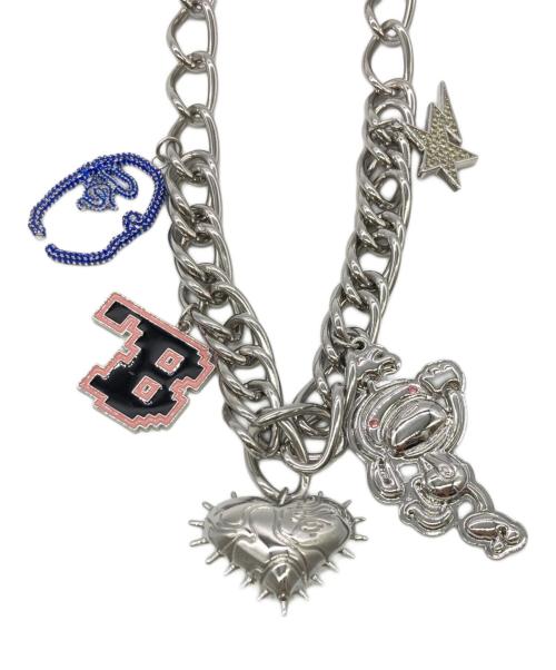 A BATHING APE（アベイシングエイプ）A BATHING APE (アベイシングエイプ) MULTI LOGO NECKLACE シルバーの古着・服飾アイテム