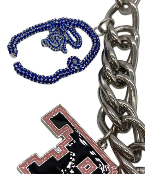 A BATHING APE（アベイシングエイプ）A BATHING APE (アベイシングエイプ) MULTI LOGO NECKLACE シルバーの古着・服飾アイテム