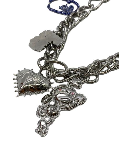 A BATHING APE（アベイシングエイプ）A BATHING APE (アベイシングエイプ) MULTI LOGO NECKLACE シルバーの古着・服飾アイテム