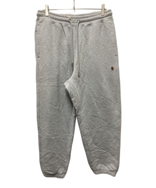 A BATHING APE（アベイシングエイプ）A BATHING APE (アベイシングエイプ) ワンポイント スウェットパンツ グレー サイズ:Lの古着・服飾アイテム