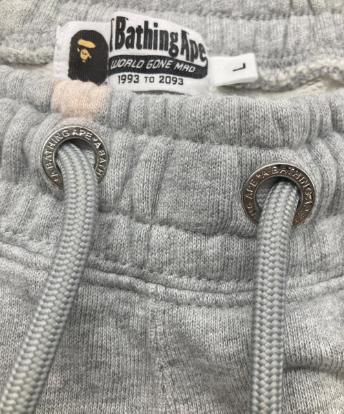 A BATHING APE（アベイシングエイプ）A BATHING APE (アベイシングエイプ) ワンポイント スウェットパンツ グレー サイズ:Lの古着・服飾アイテム