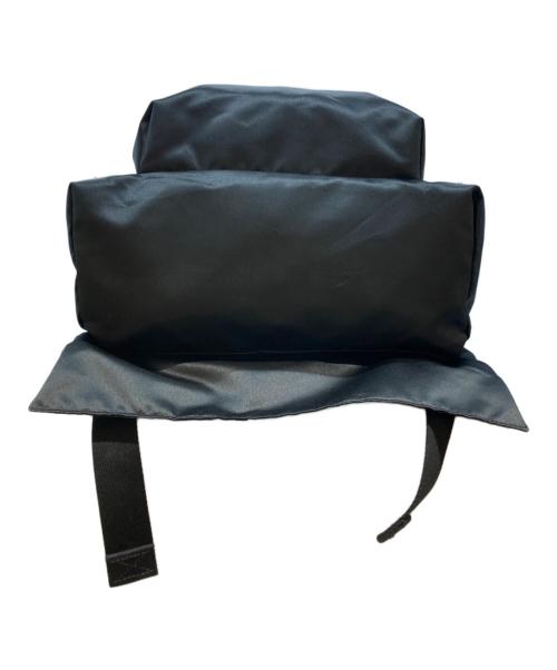 EASTPAK（イーストパック）EASTPAK (イーストパック) RAF SIMONS (ラフシモンズ) ポスターバックパック/ Poster Backpack ブラック サイズ:不明の古着・服飾アイテム