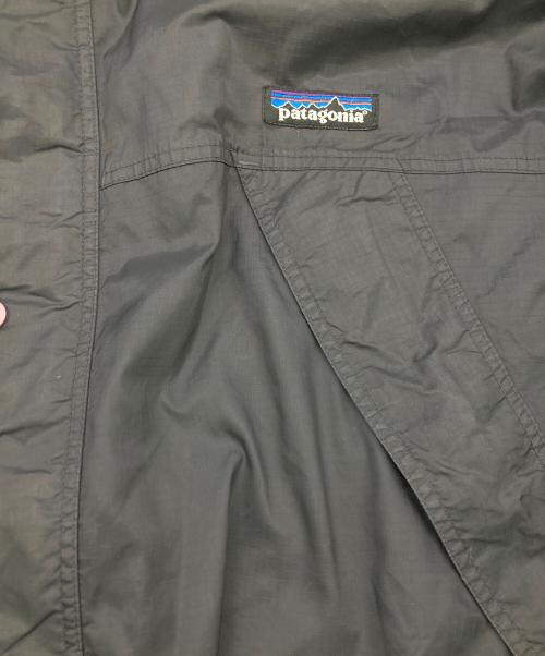 Patagonia（パタゴニア）Patagonia (パタゴニア) ナイロンジャケット グレー サイズ:XL(KIDS規格)の古着・服飾アイテム